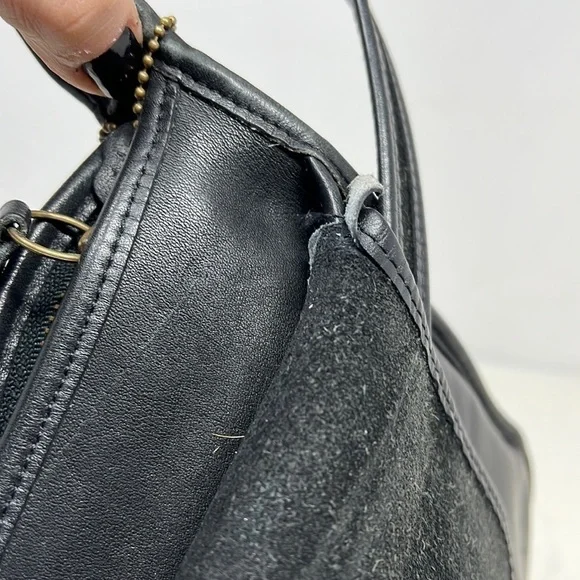 Coach Vintage Patricia’s Legacy Crossbody Black Leather Shoulder Bag - Picture 6 of 15